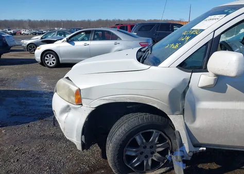 2011 Mitsubishi Endeavor Ls z USA, uszkodzony, nr VIN 4A4JM2AS3BE015191